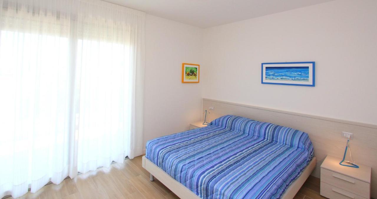 Meris Bibione Dış mekan fotoğraf